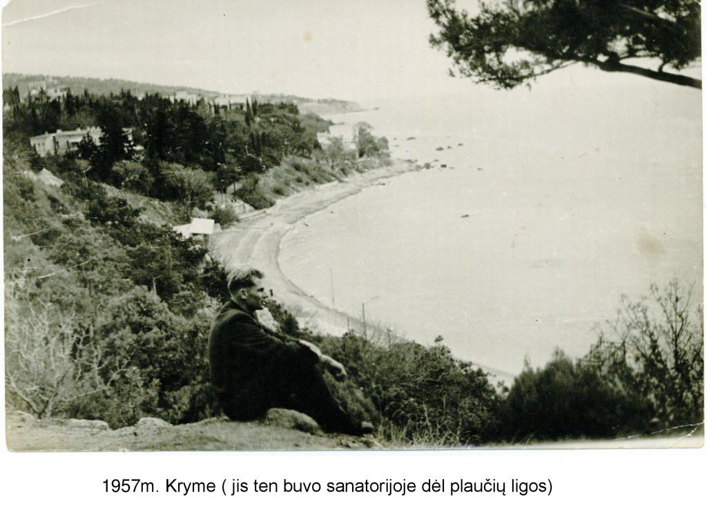 1957m. Kryme ( jis ten buvo sanatorijoje dėl plaučių ligos)